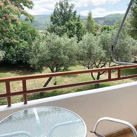 ελαία 아파트호텔